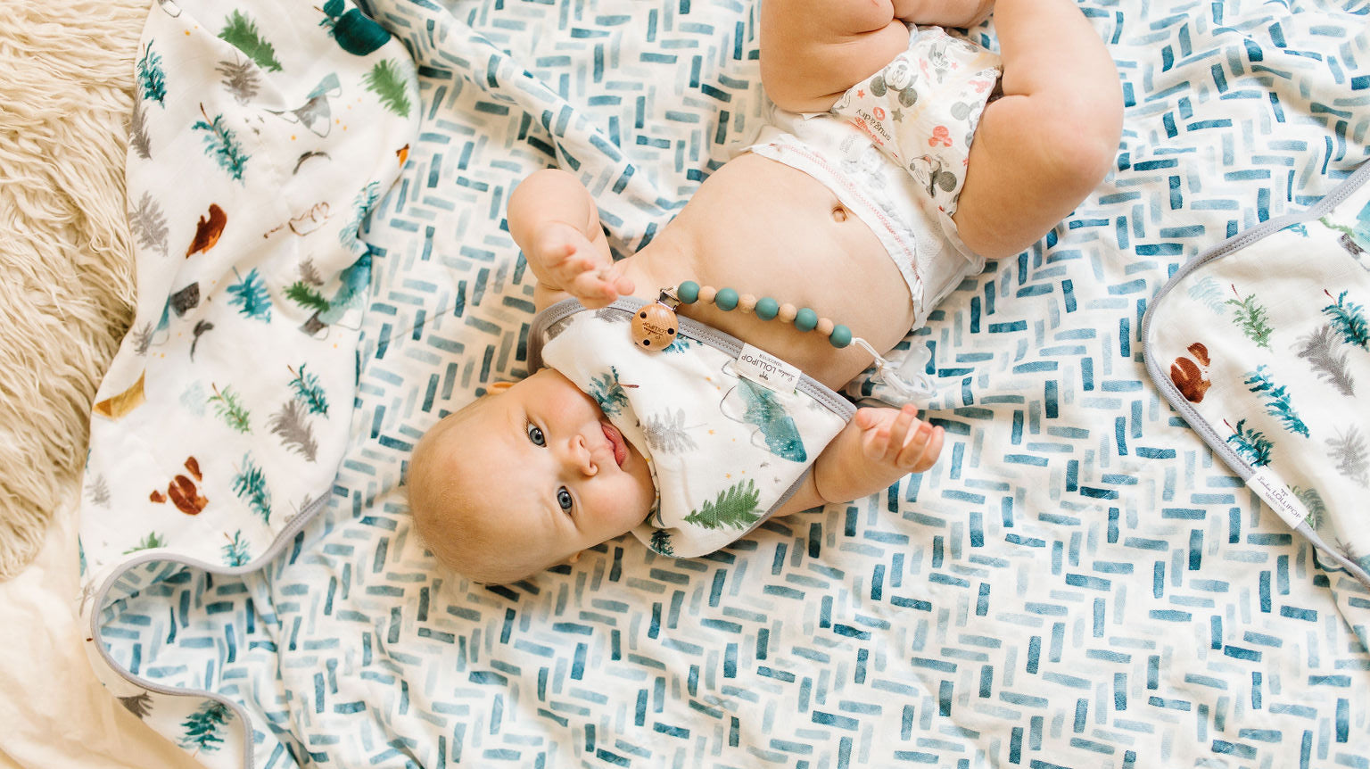 How to Pack and Organize a Newborn Diaper Bag