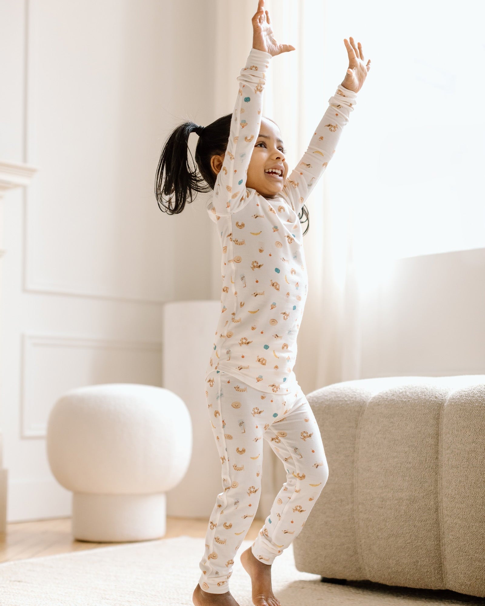 Long-Sleeve-Pajama-Set-French-Breakfast-2