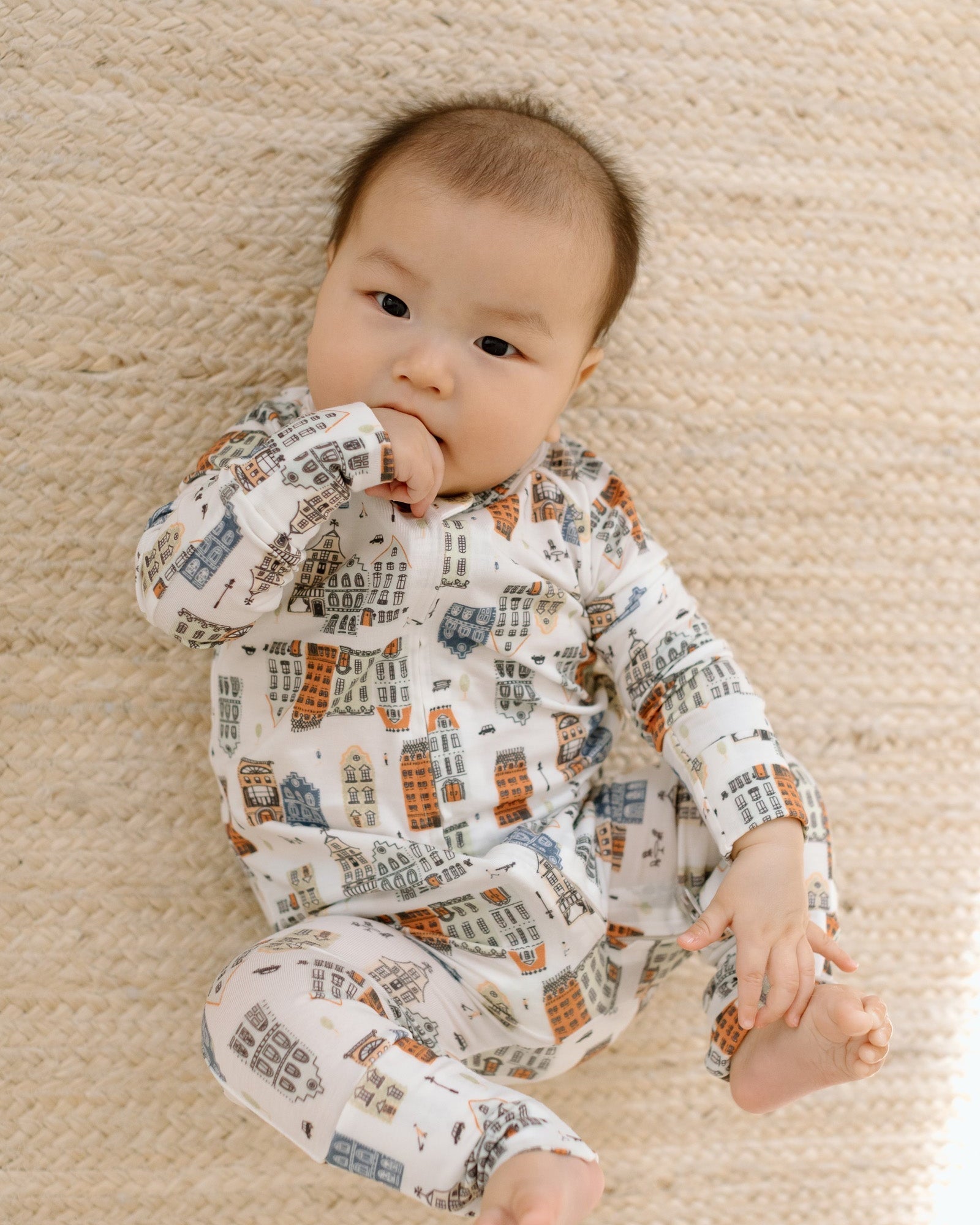 Sleeper-Home-Sweet-Home-1