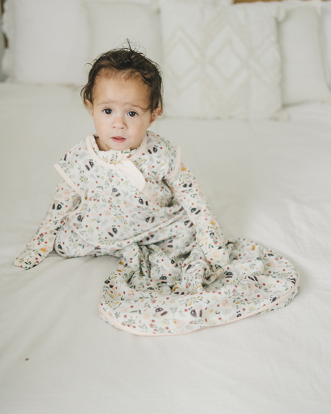 Muslin-Lightweight-Sleep-Bags-0.5-TOG-Bumble-Bees-4