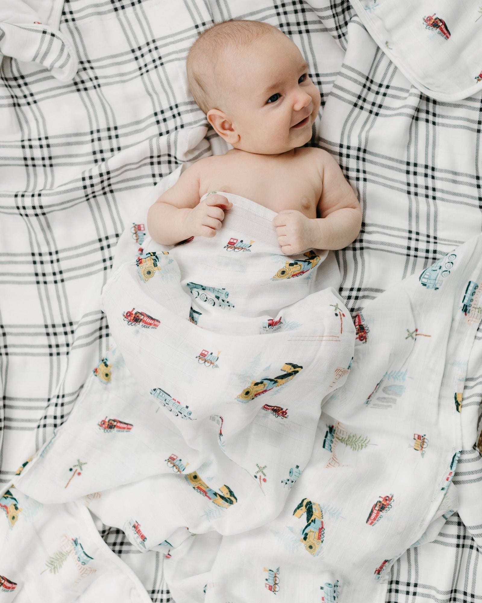 Muslin-Swaddle-All-Aboard-1