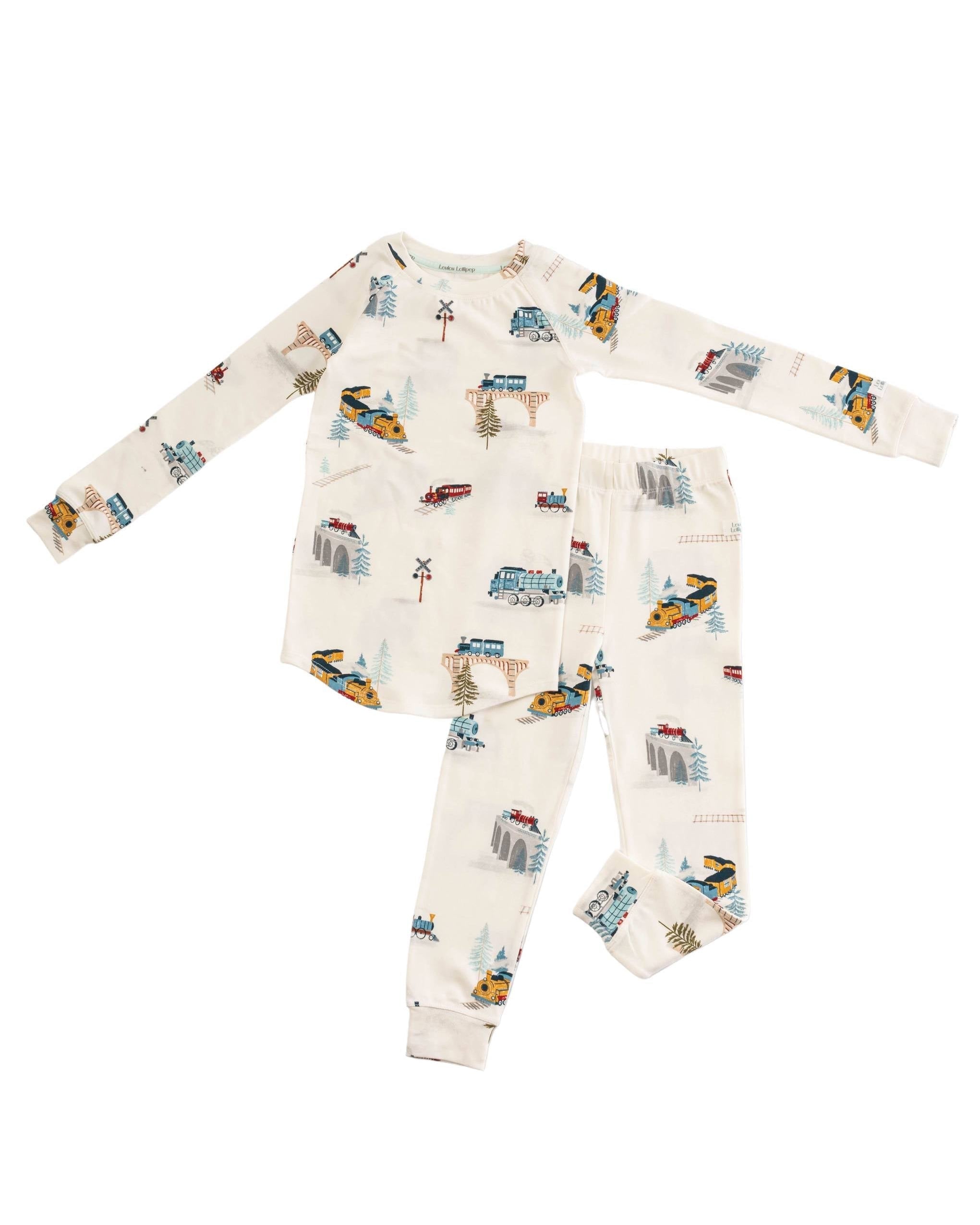 Long-Sleeve-Pajama-Set-All-Aboard-1