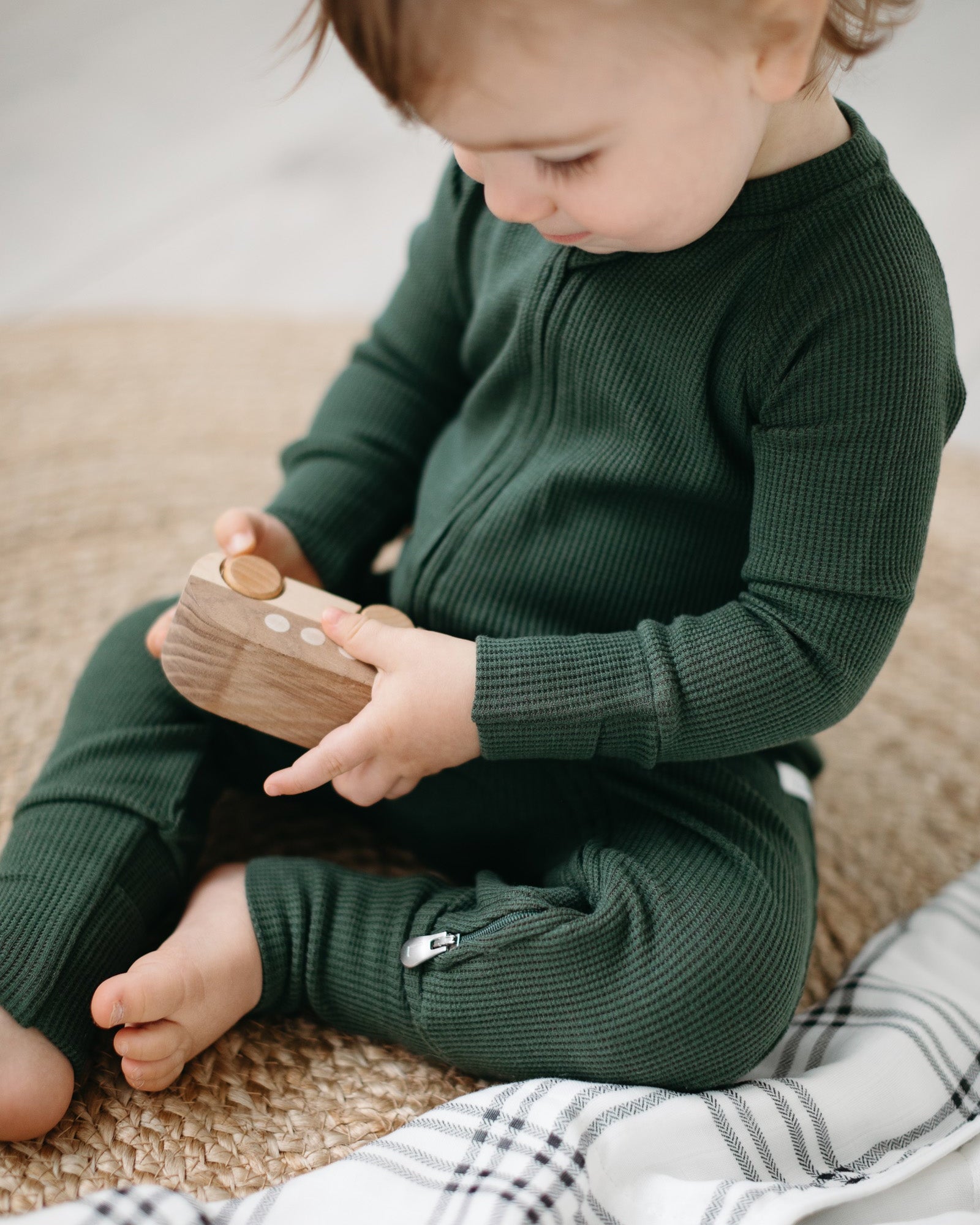 Waffle-Sleeper-Spruce-Green-2