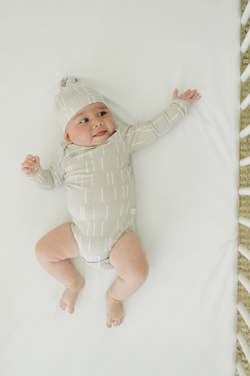 Newborn Knot Hat - Taupe Checkered – Lulie