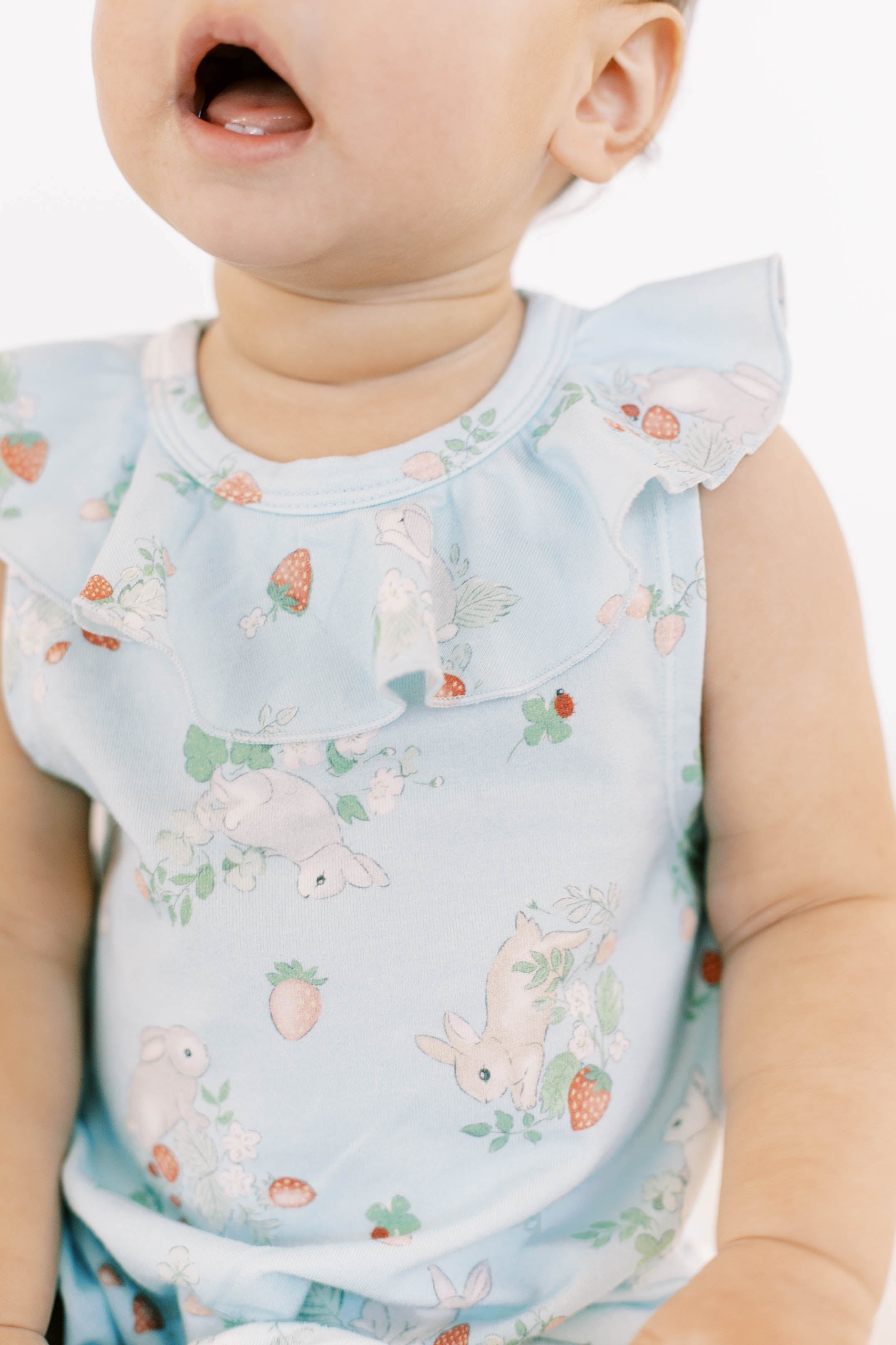 Short-Sleeve-Ruffle-Bubble-Suit-Some-Bunny-Loves-You-1