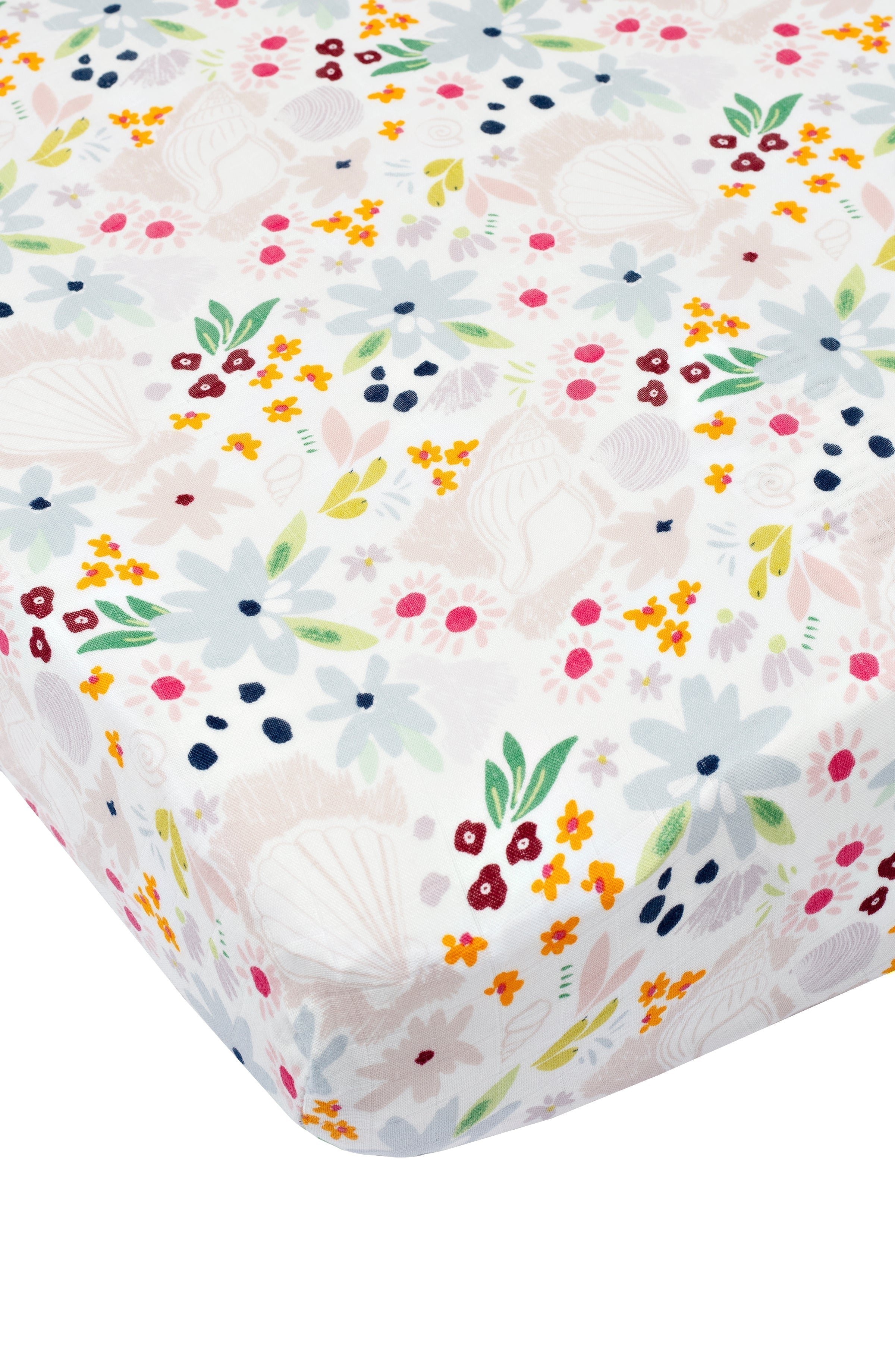 Muslin-Fitted-Crib-Sheet-Shell-Floral-1