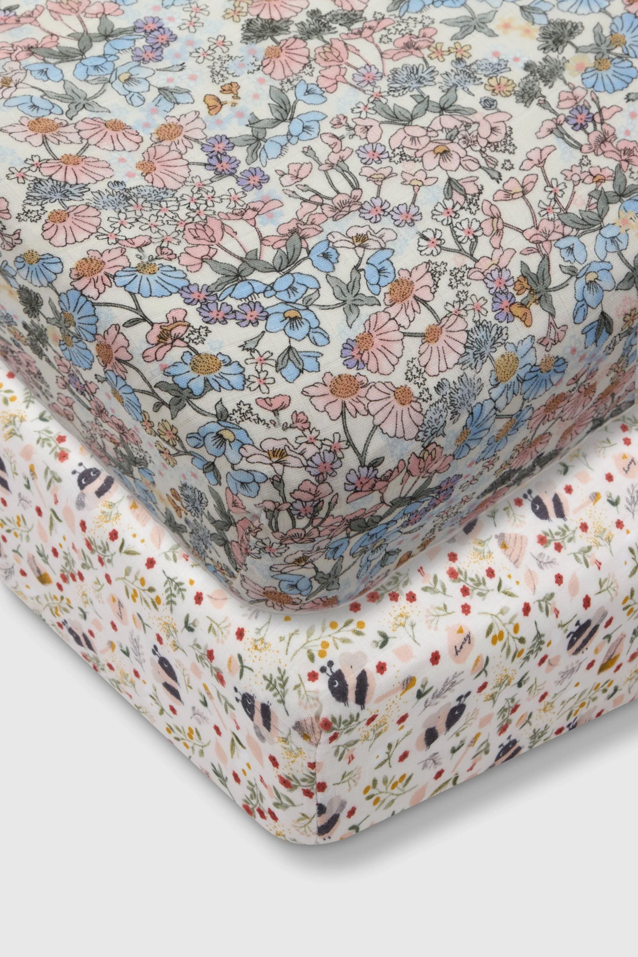 Crib Sheet Bundle - Bumble Bee in English Garden