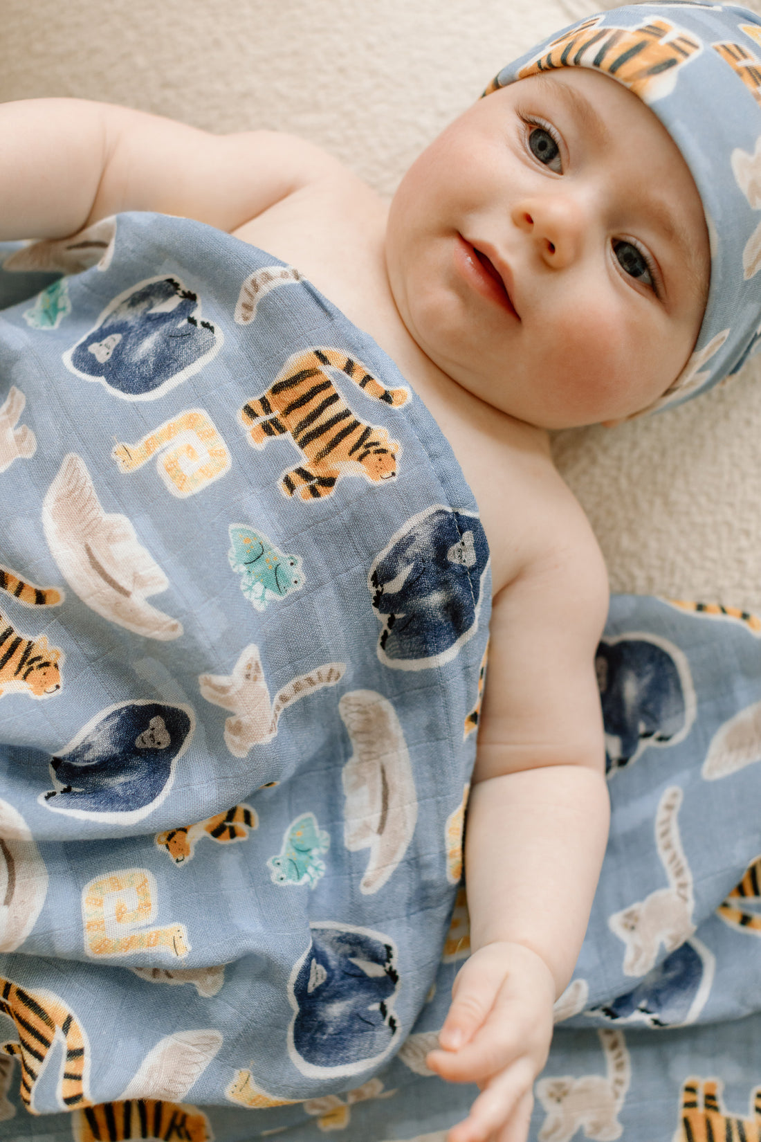 Loulou Lollipop Muslin Swaddle Jungle Friends