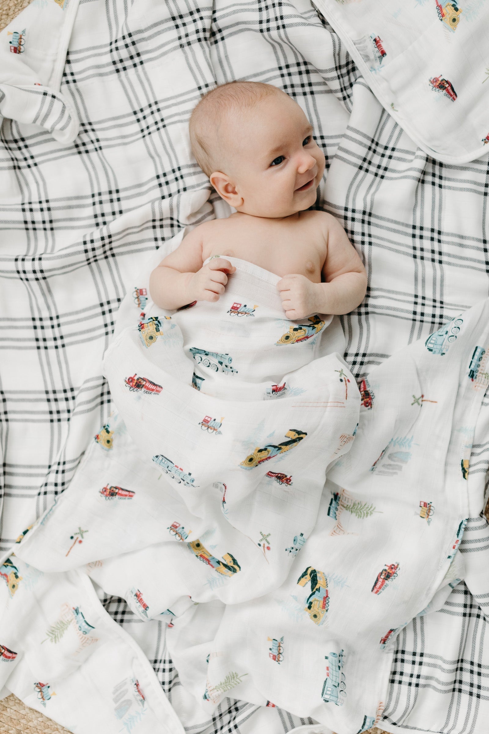 Muslin-Swaddle-All-Aboard-1